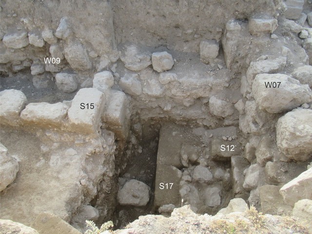 Fig. 9. Platform(?) S17 in T1/T3, viewed from the west.